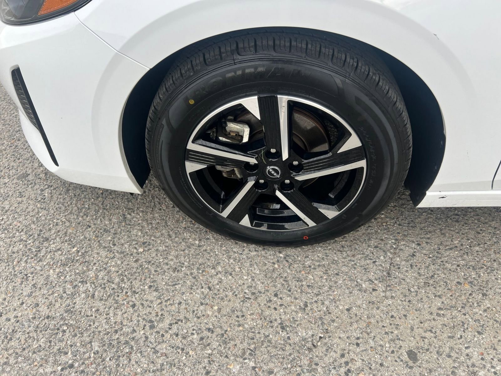 Thumbnail: 2024 Nissan Sentra - 28