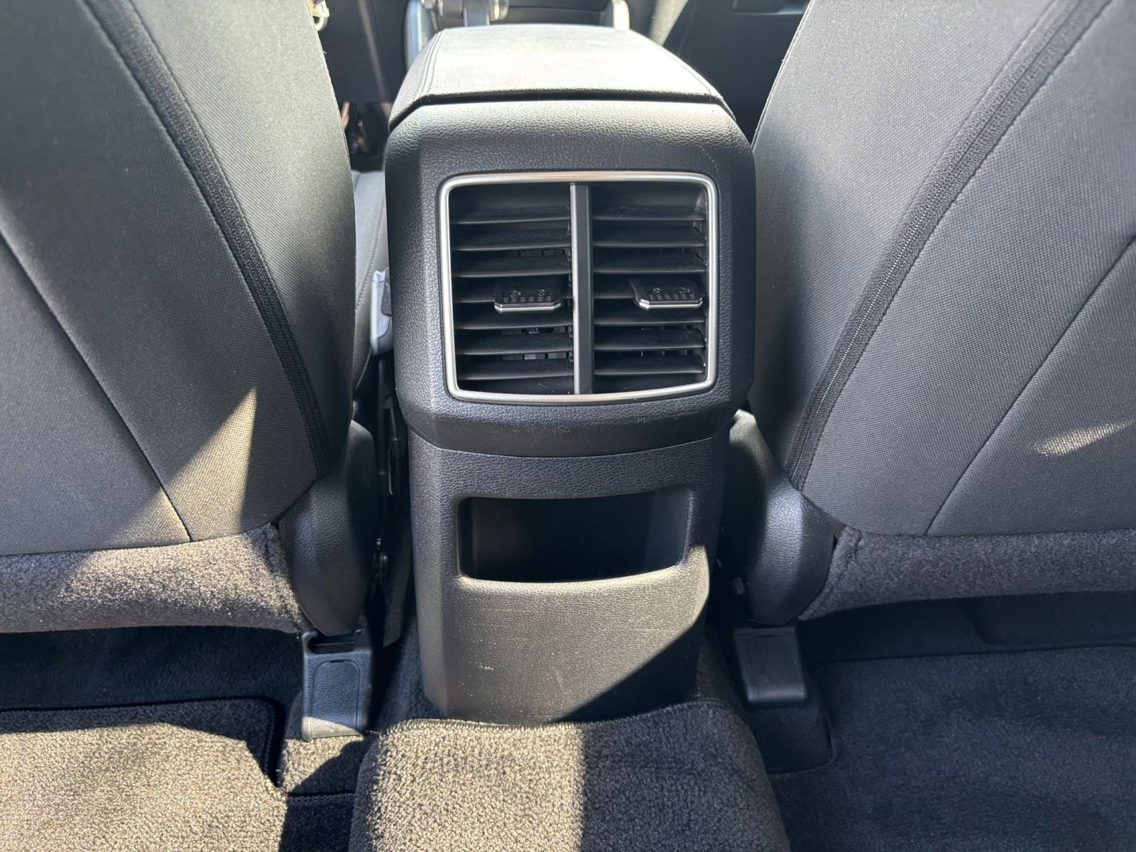 Thumbnail: 2025 Kia Sportage - 22