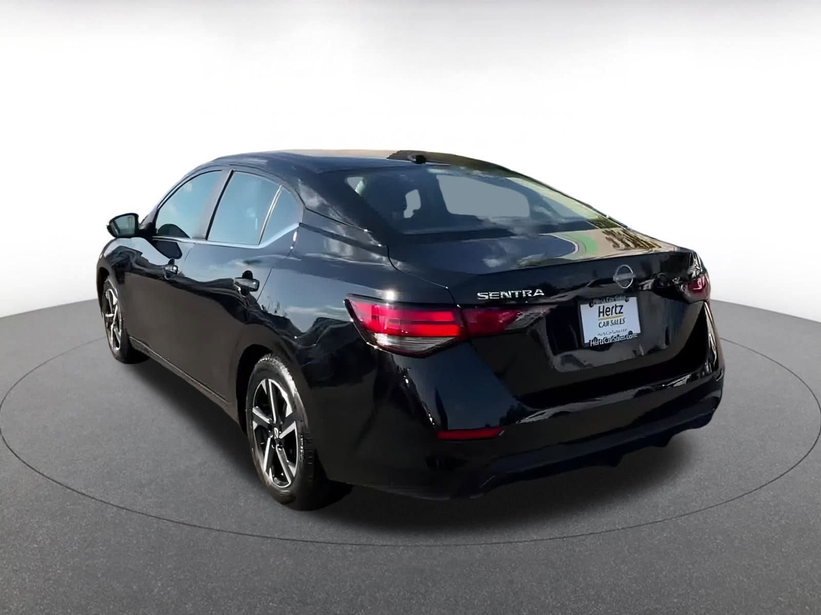 Thumbnail: 2024 Nissan Sentra - 11
