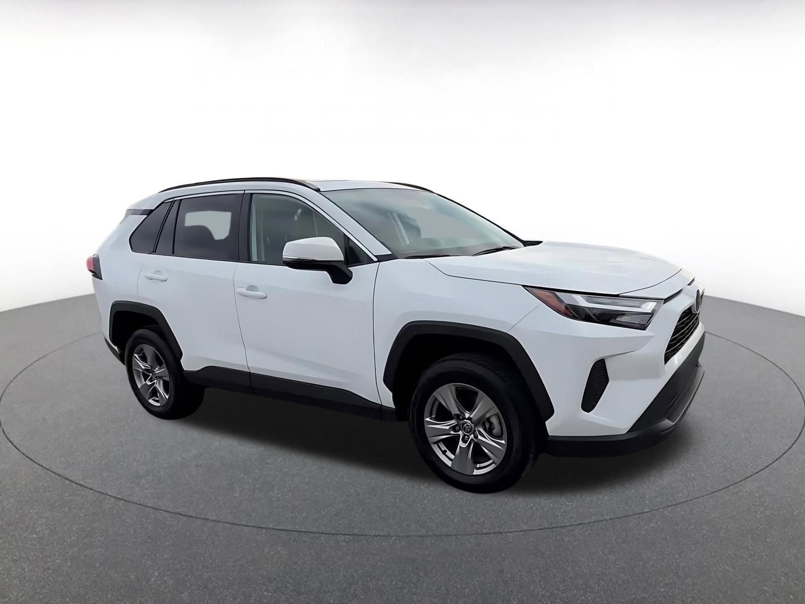 Thumbnail: 2025 Toyota RAV4 - 2