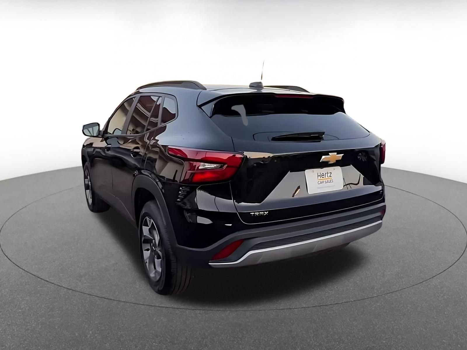 Thumbnail: 2025 Chevrolet Trax - 10