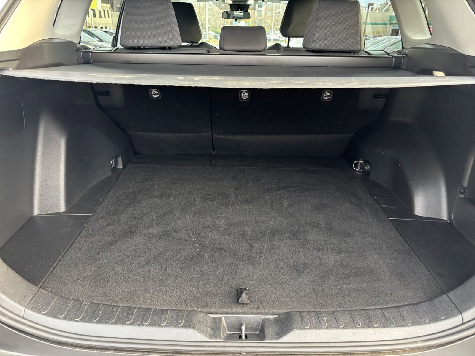 Thumbnail: 2025 Toyota RAV4 - 31