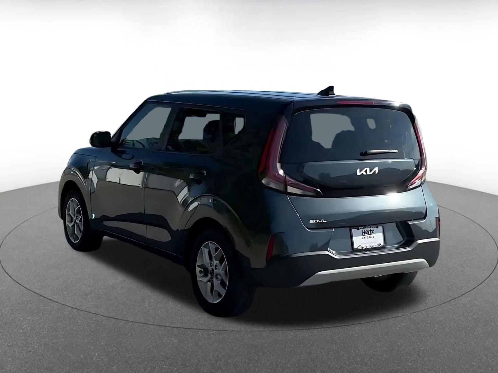 Thumbnail: 2025 Kia Soul - 10