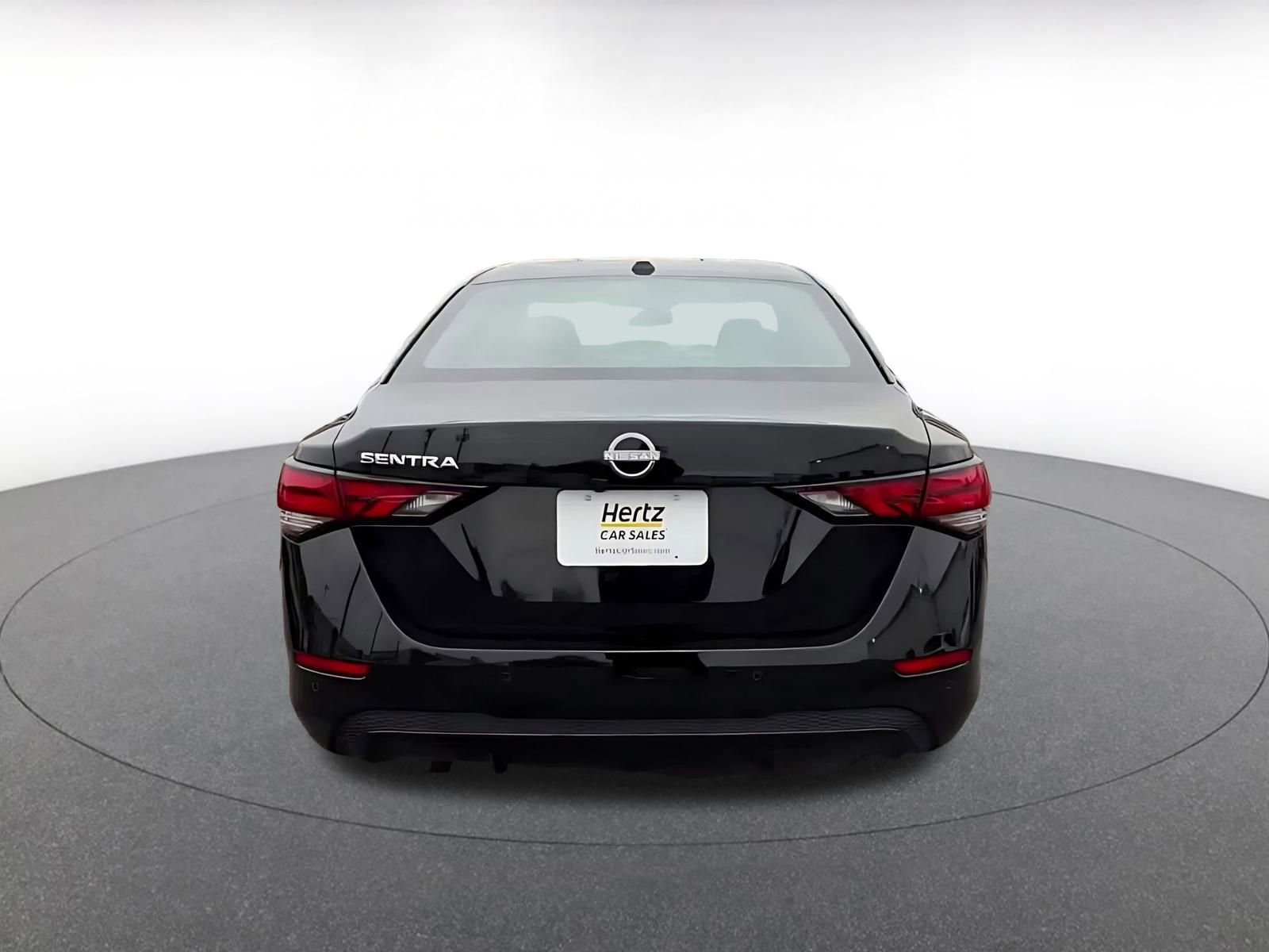 Thumbnail: 2025 Nissan Sentra - 12