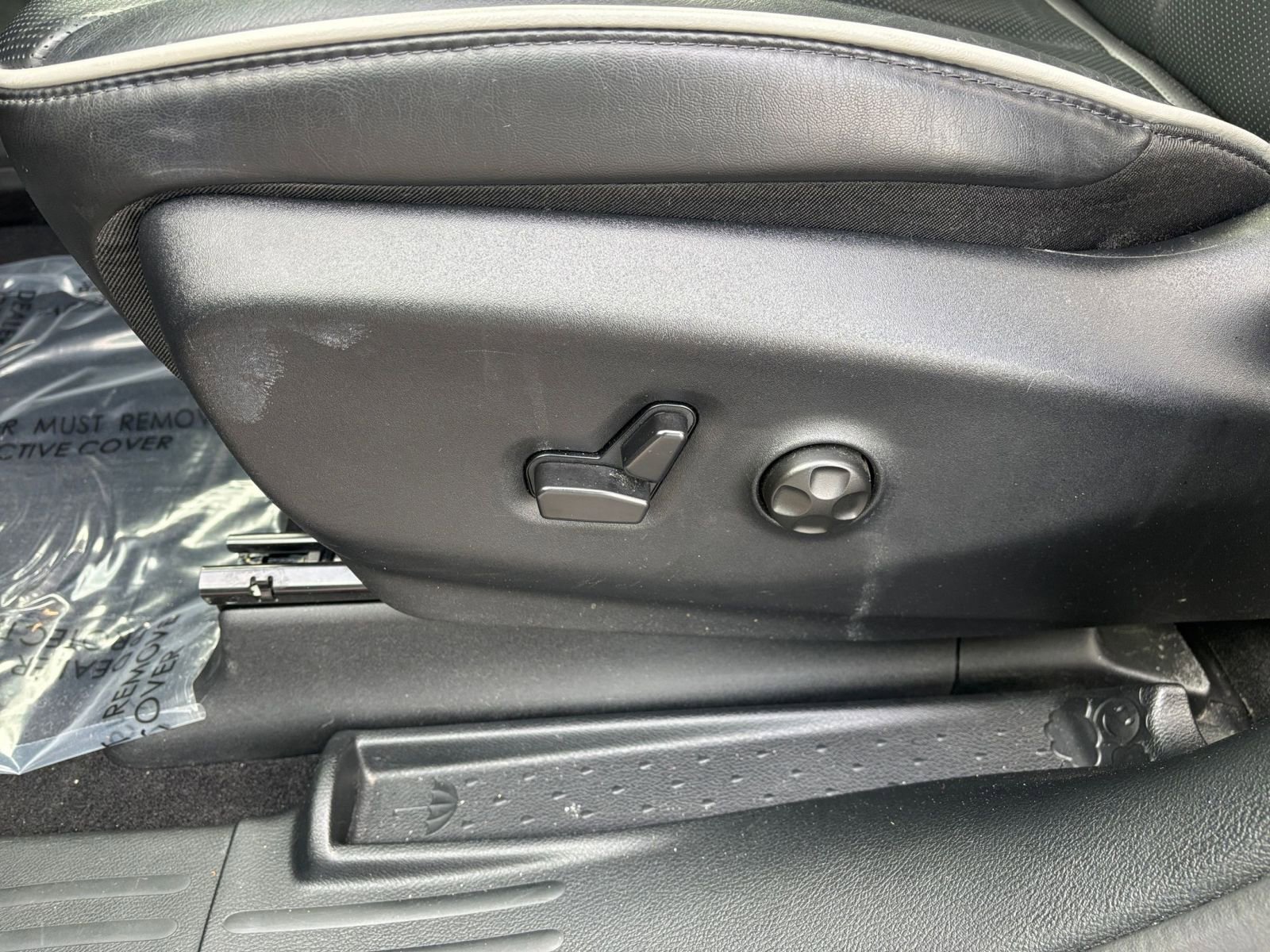 Thumbnail: 2025 Chrysler Pacifica - 23