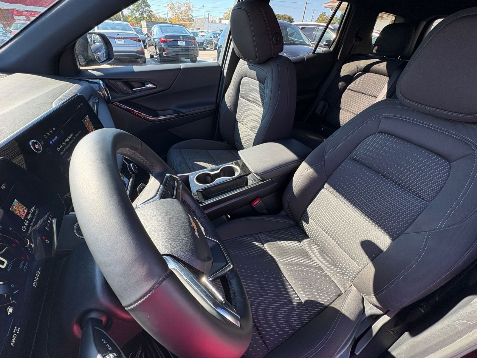 Thumbnail: 2025 Chevrolet Equinox - 35