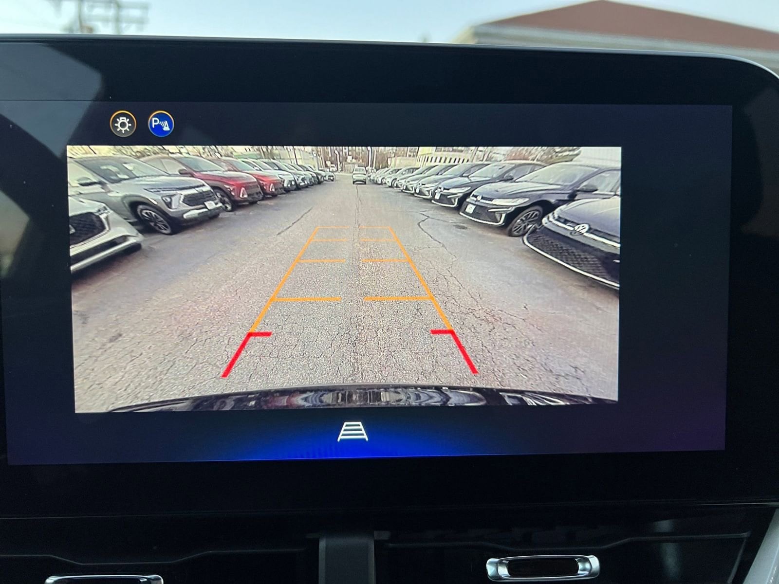 Thumbnail: 2025 Chevrolet Equinox - 17