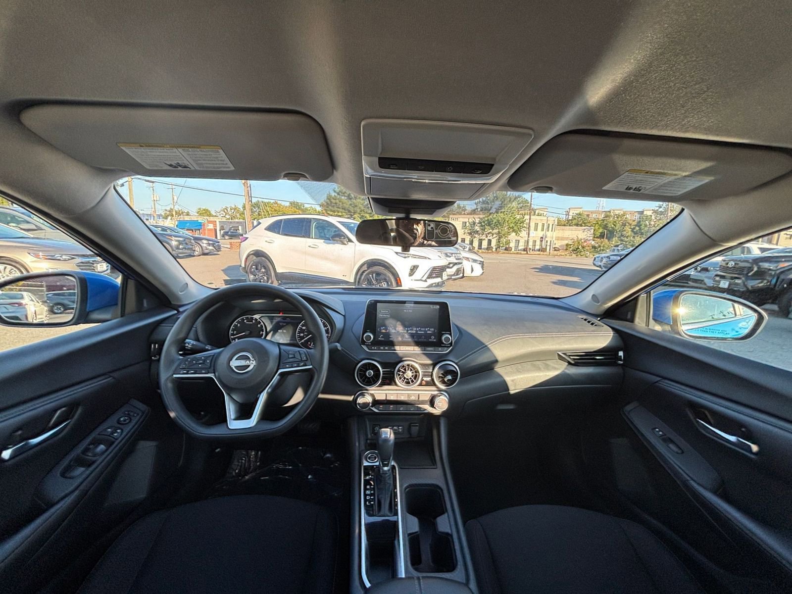 Thumbnail: 2024 Nissan Sentra - 31