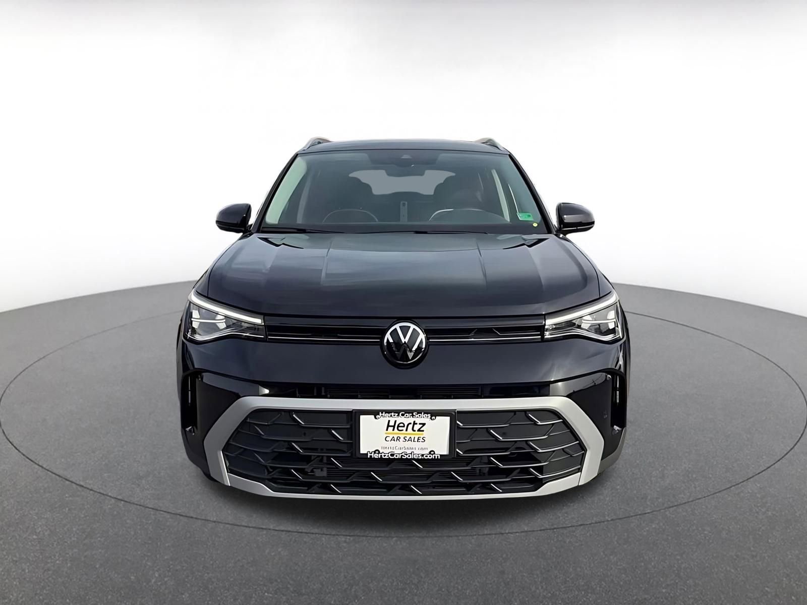 Thumbnail: 2025 Volkswagen Taos - 4