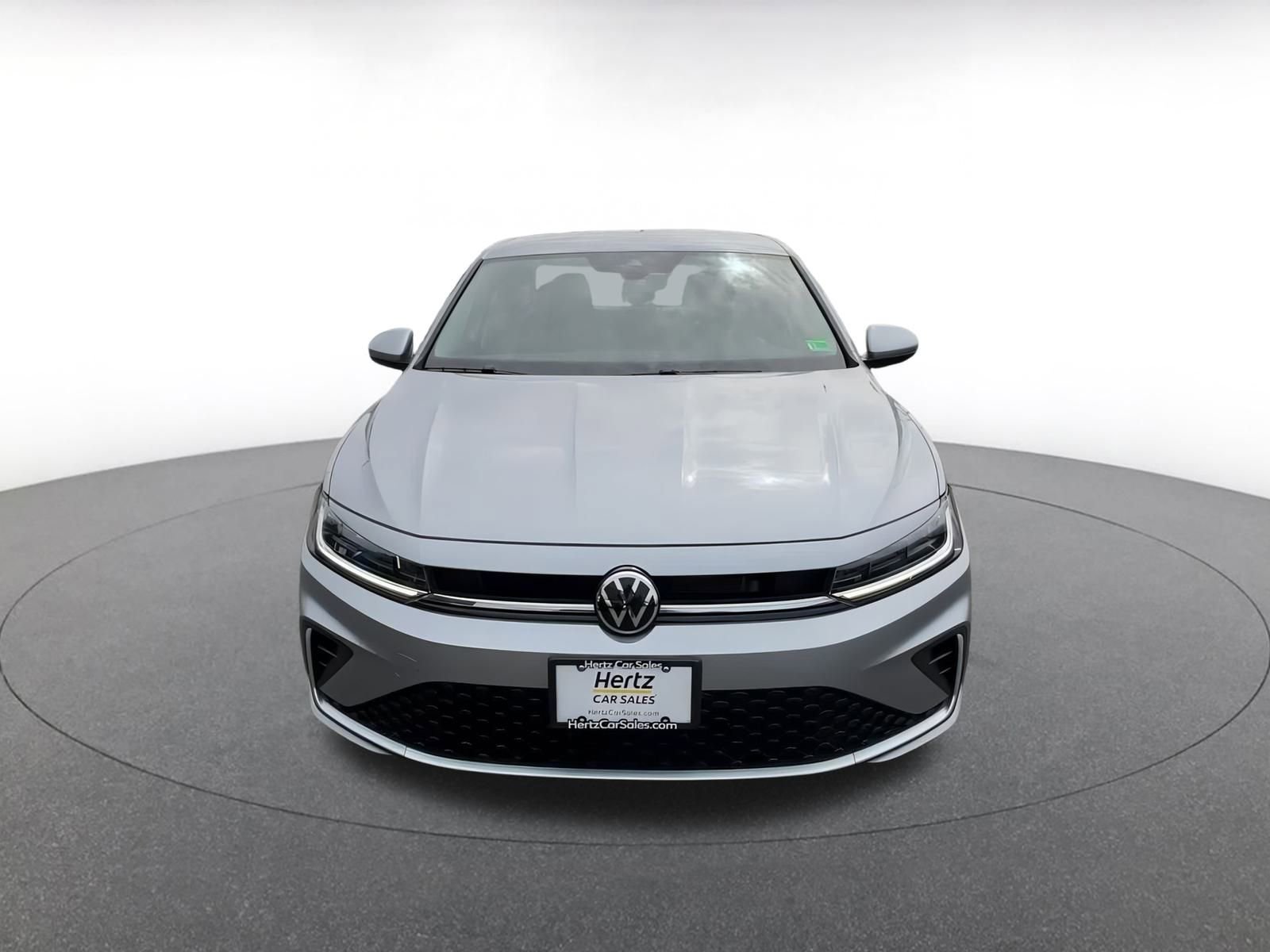 Thumbnail: 2025 Volkswagen Jetta - 4