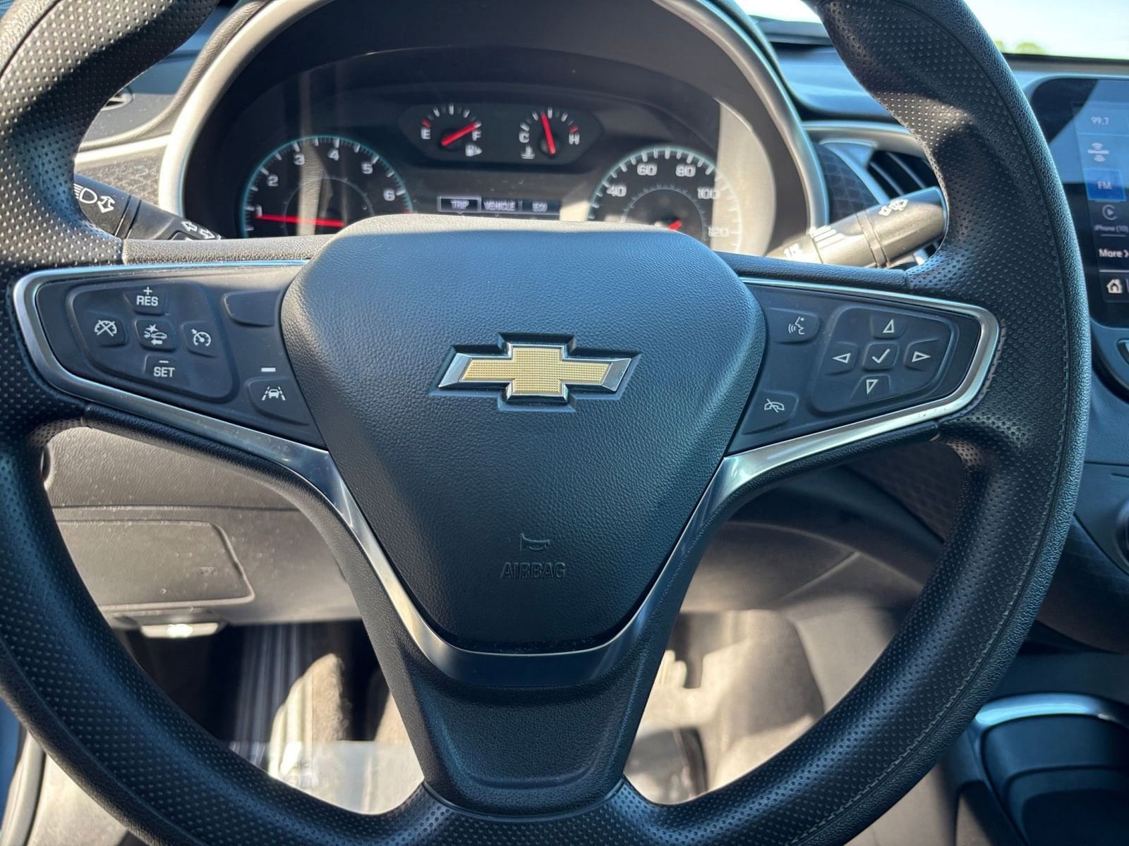 Thumbnail: 2024 Chevrolet Malibu - 28
