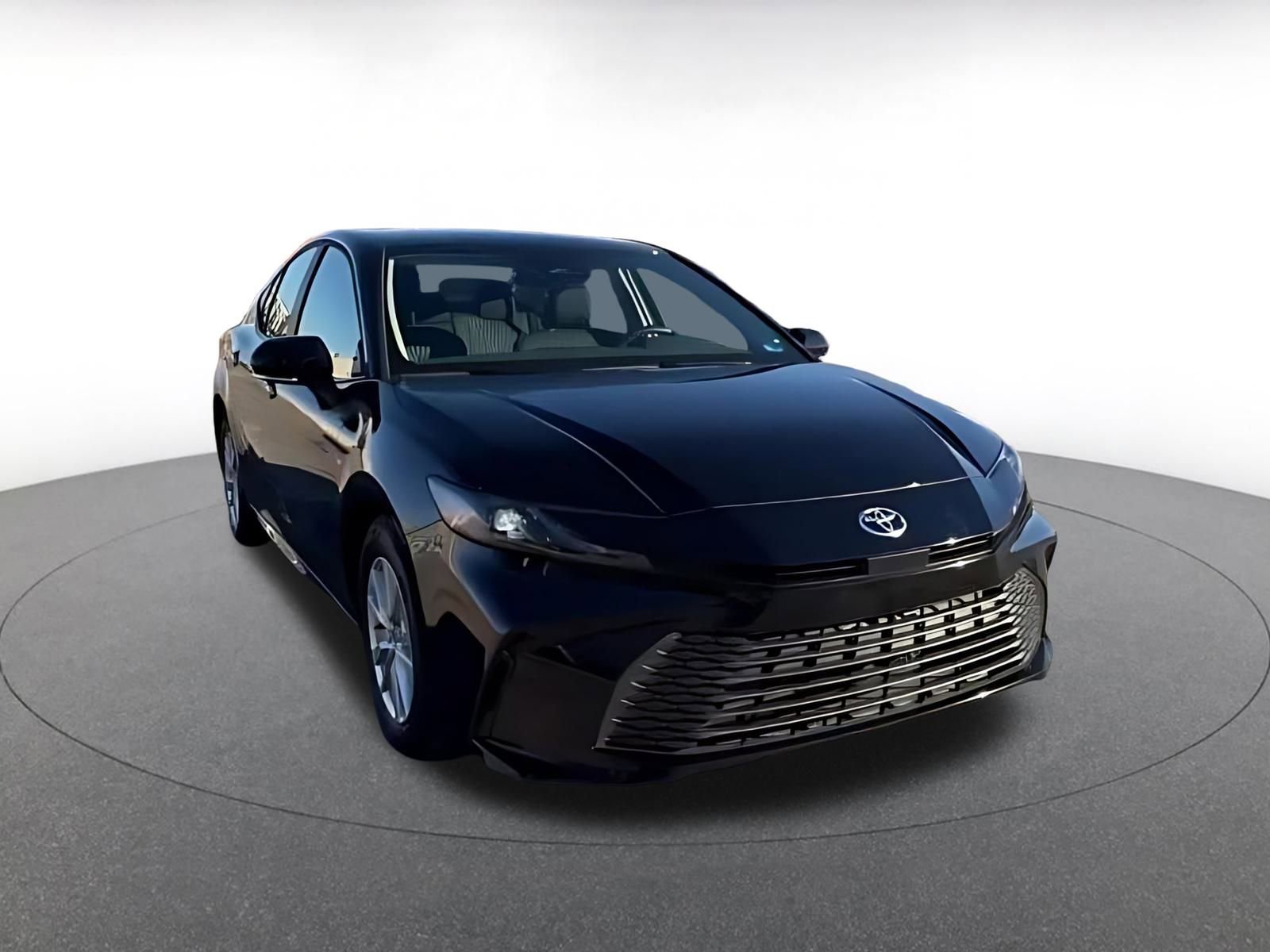 Thumbnail: 2025 Toyota Camry - 16