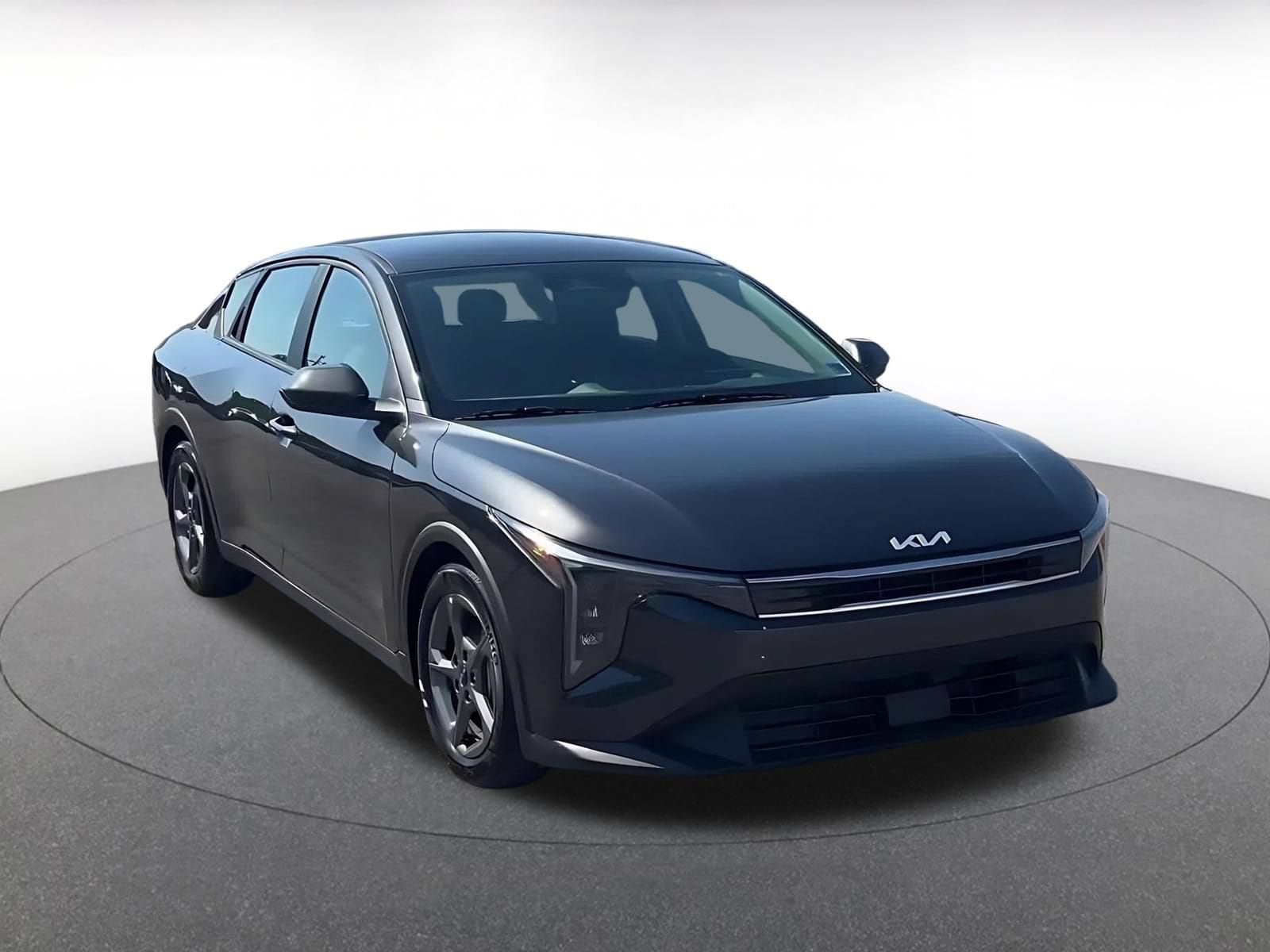 Thumbnail: 2025 Kia K4 - 3