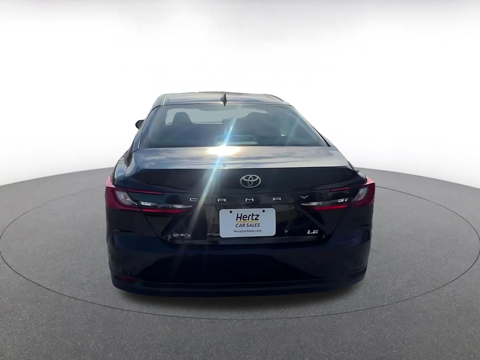 Thumbnail: 2025 Toyota Camry - 12