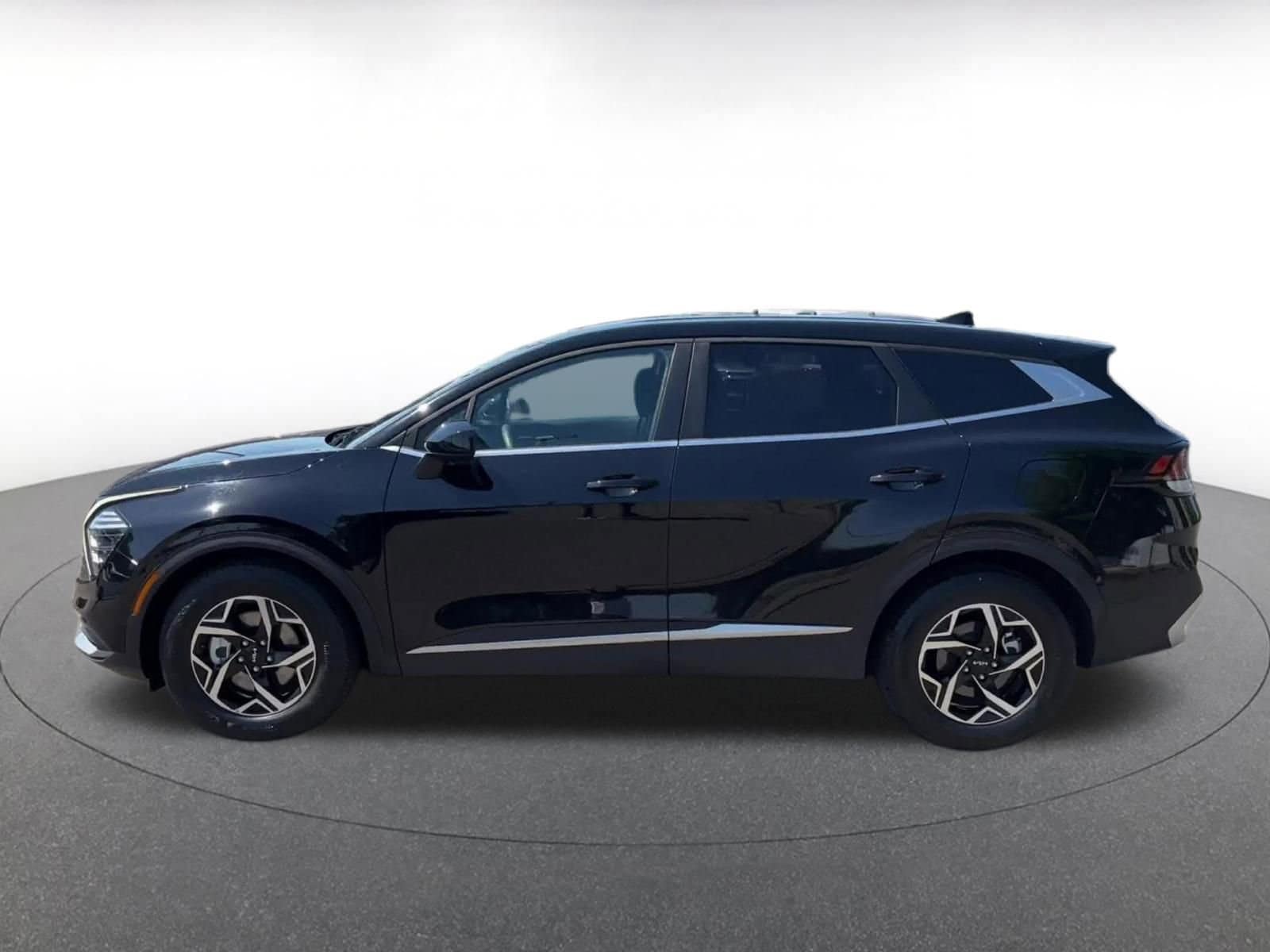 Thumbnail: 2025 Kia Sportage - 9