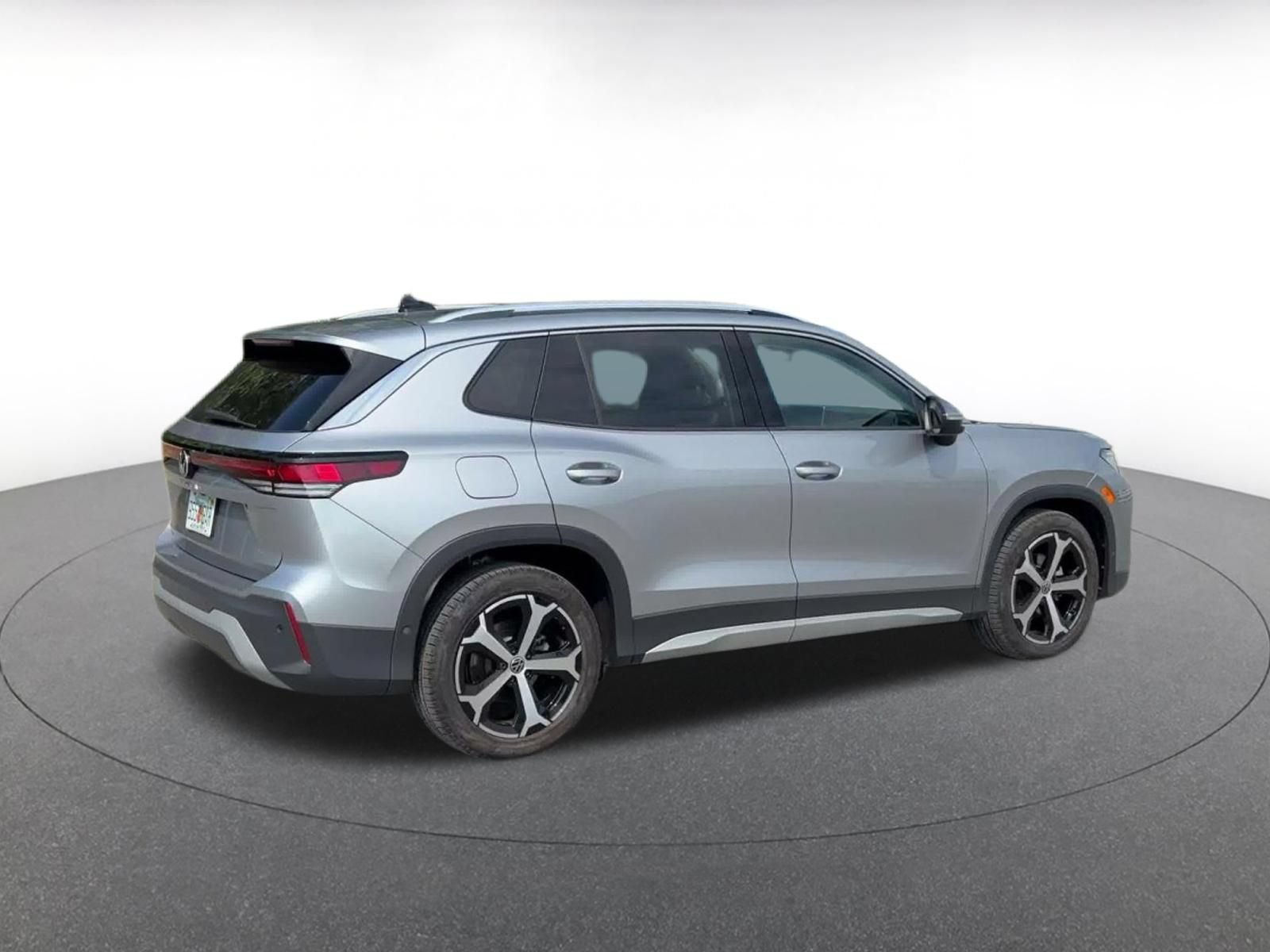 Thumbnail: 2026 Volkswagen Tiguan - 14