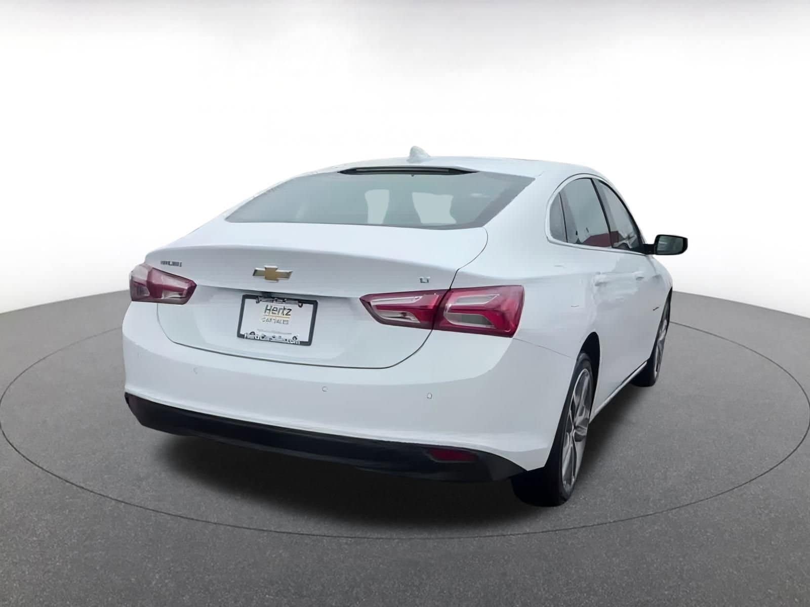Thumbnail: 2024 Chevrolet Malibu - 14