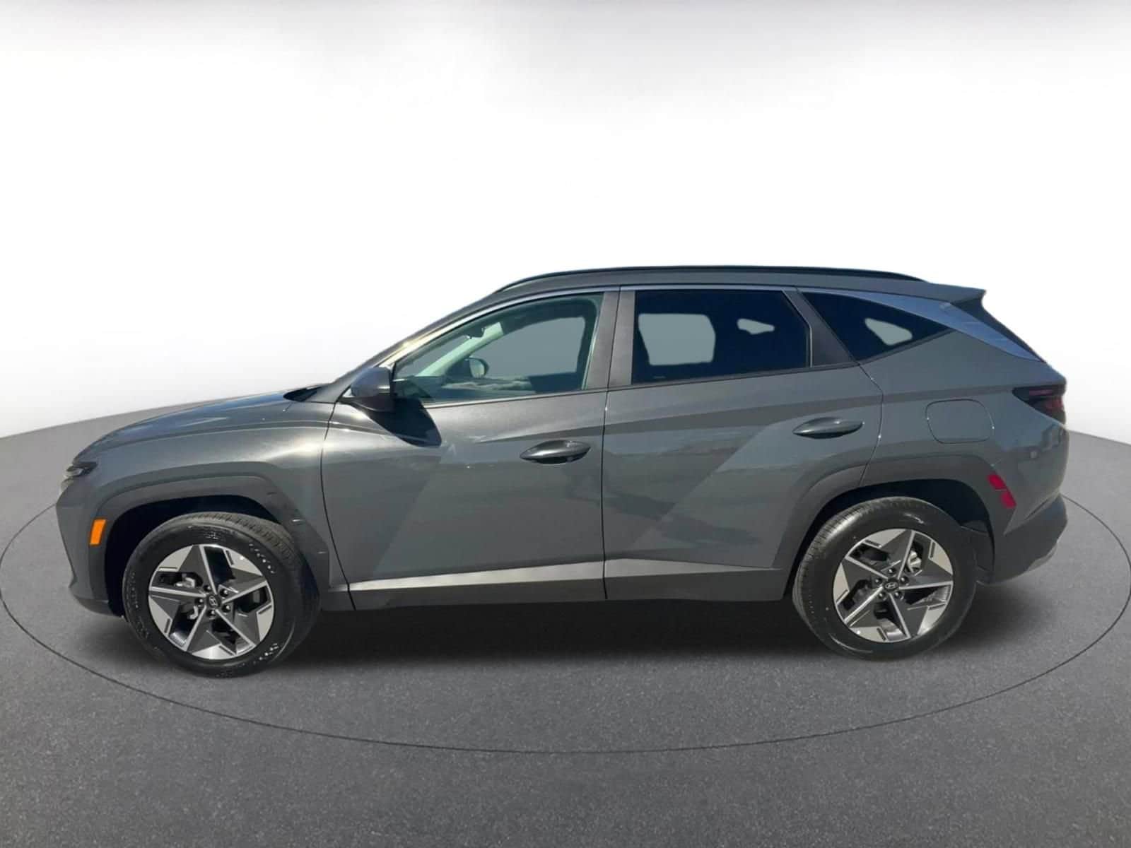 Thumbnail: 2025 Hyundai Tucson - 9