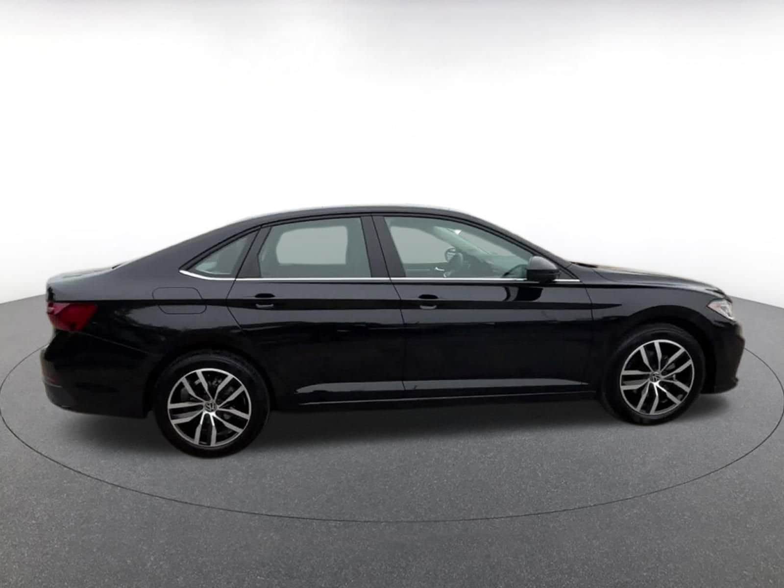 Thumbnail: 2025 Volkswagen Jetta - 16