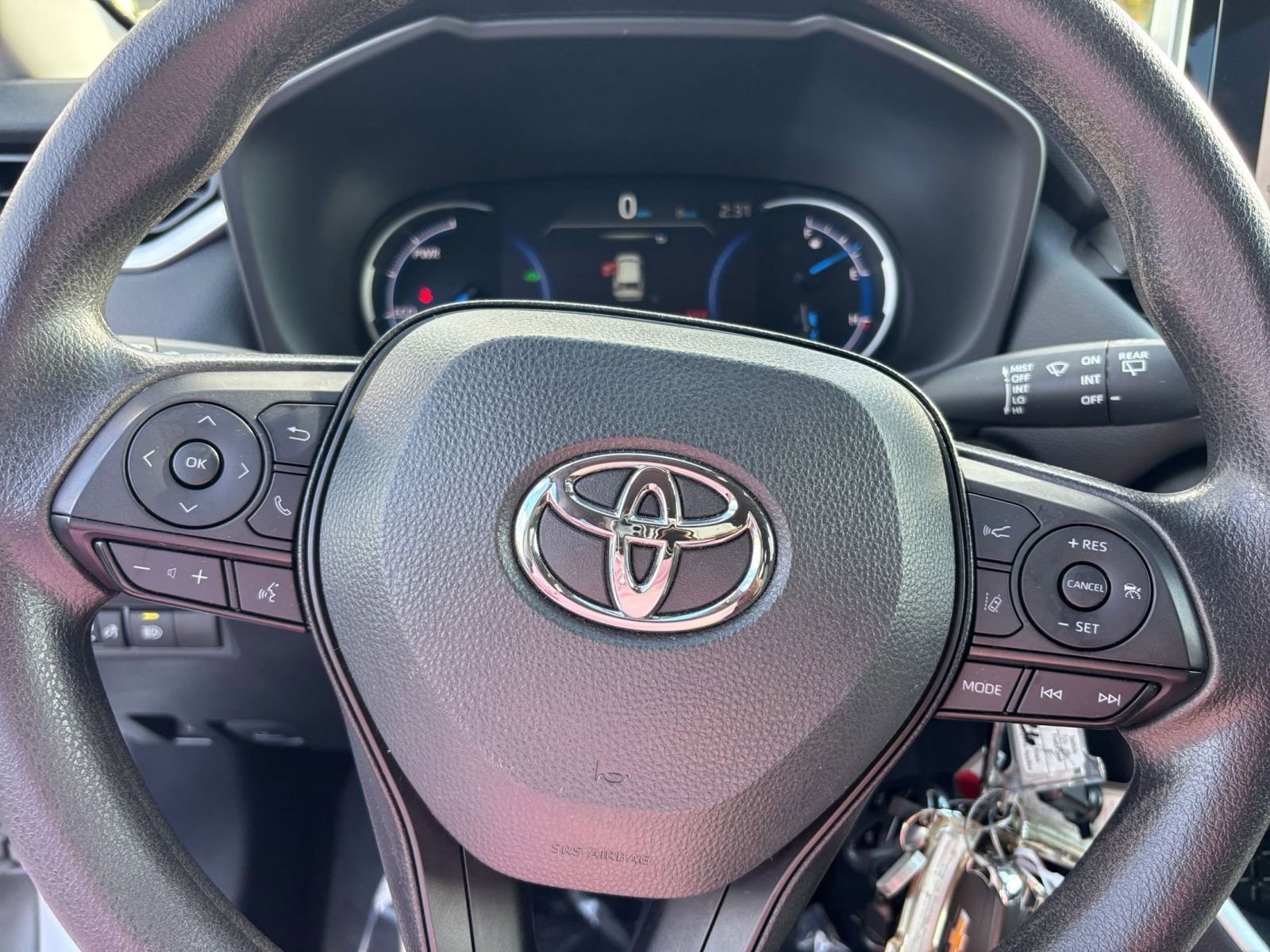 Thumbnail: 2025 Toyota RAV4 - 27