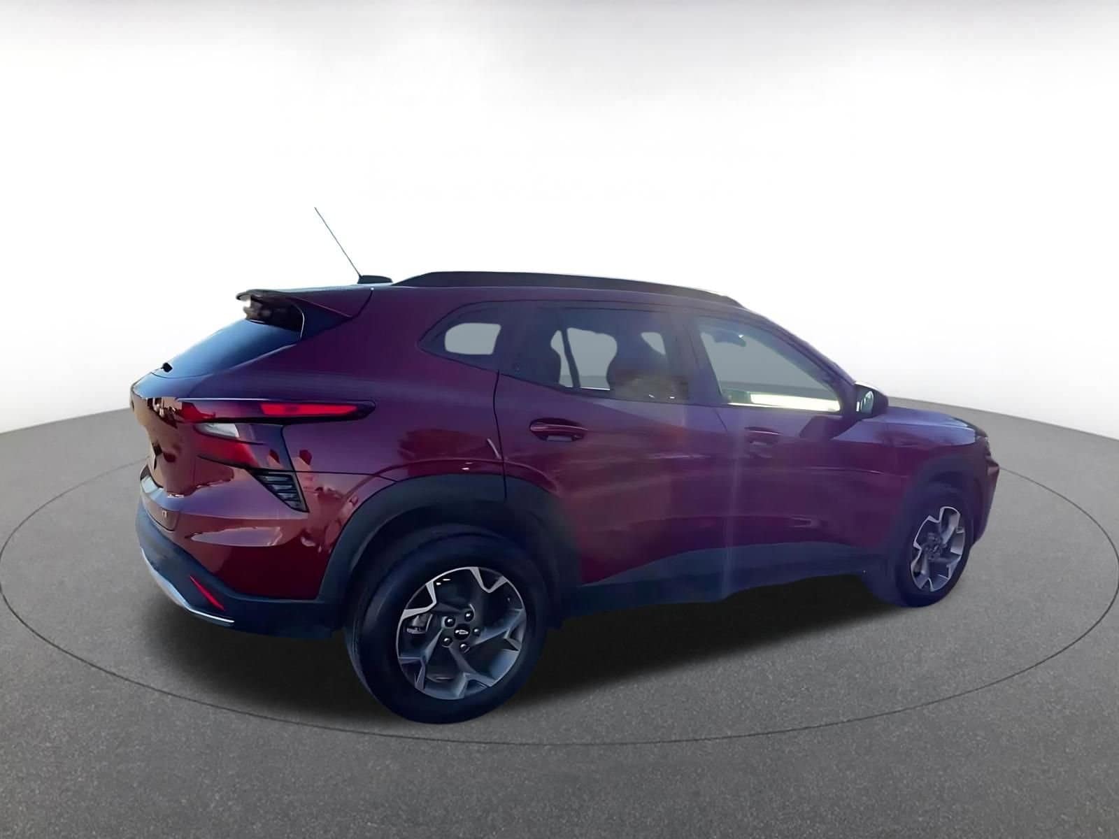 Thumbnail: 2025 Chevrolet Trax - 15