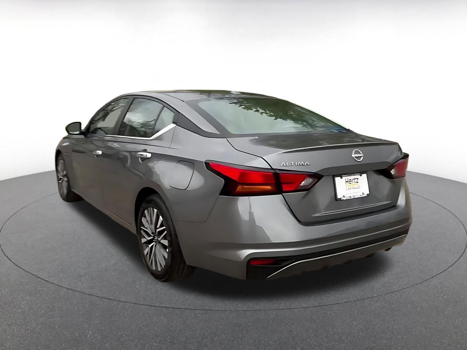 Thumbnail: 2025 Nissan Altima - 11