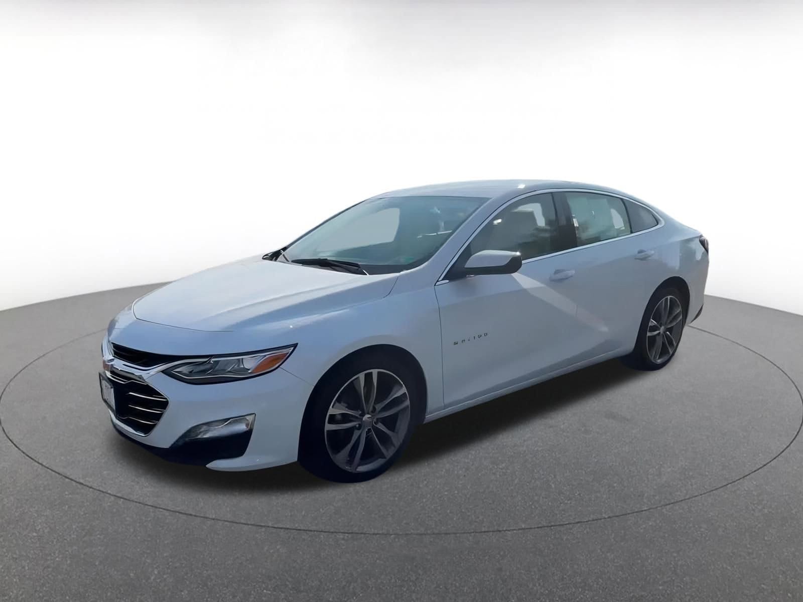 Thumbnail: 2024 Chevrolet Malibu - 8