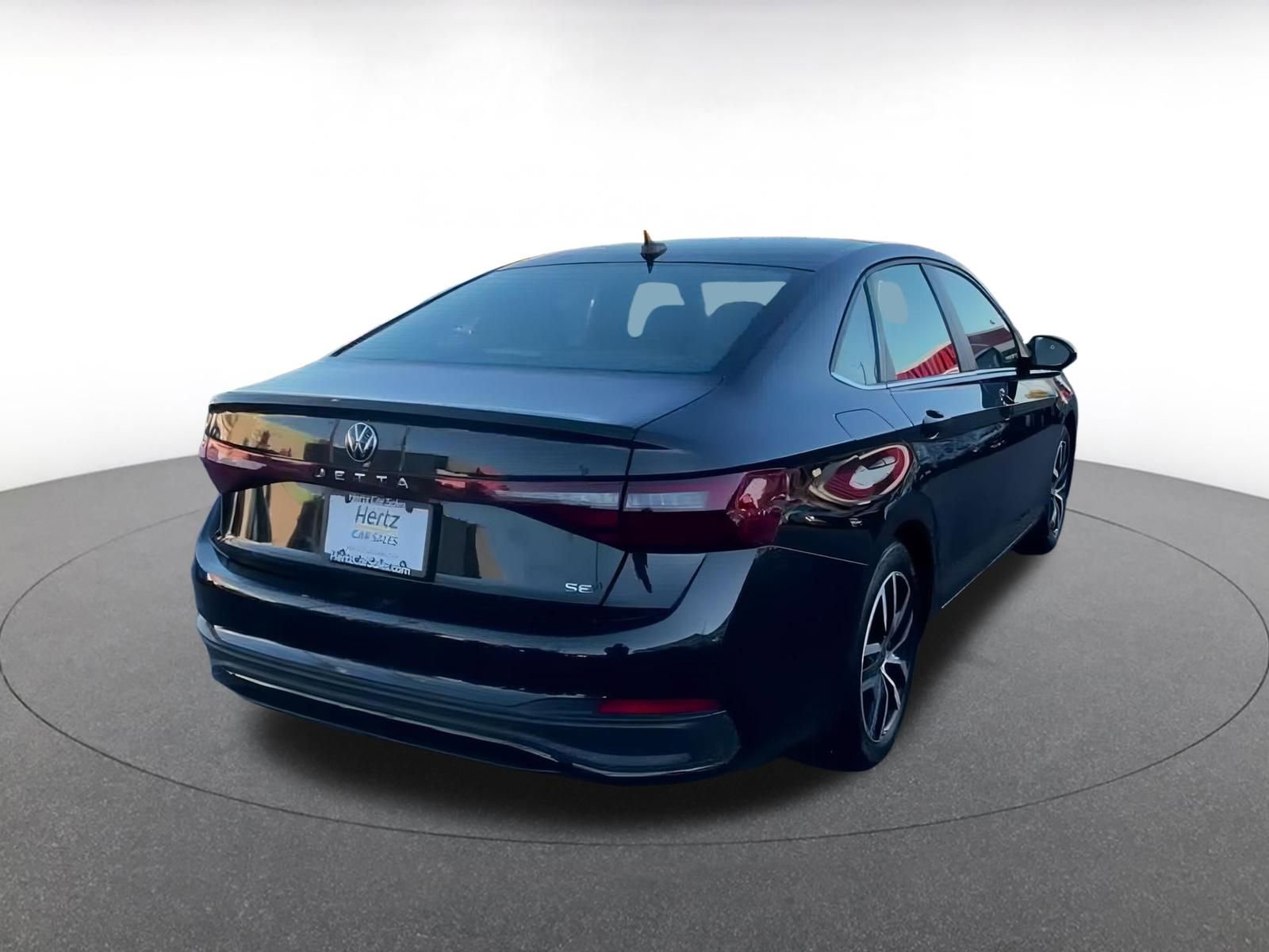 Thumbnail: 2025 Volkswagen Jetta - 14