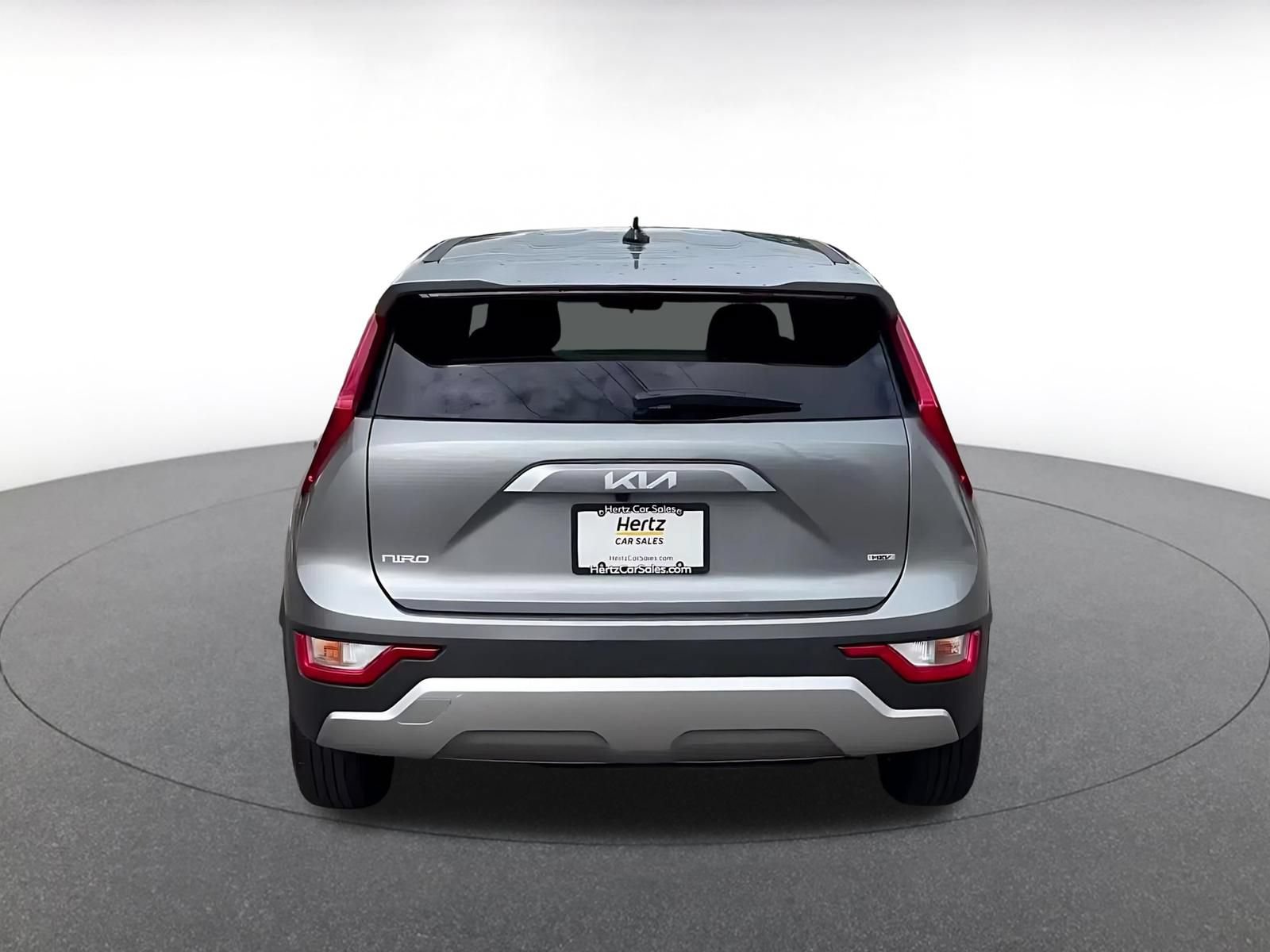 Thumbnail: 2026 Kia Niro - 12
