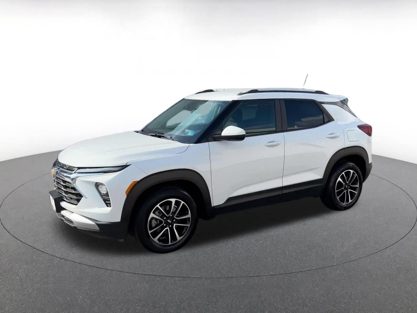 Thumbnail: 2025 Chevrolet TrailBlazer - 6