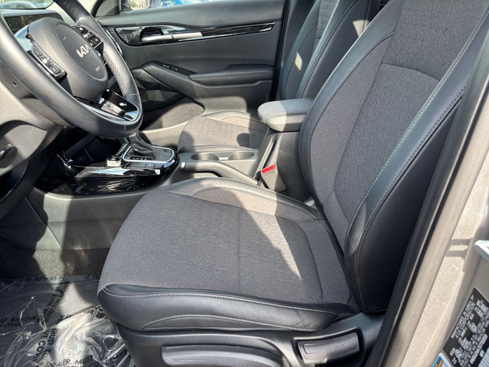 Thumbnail: 2025 Kia Seltos - 25