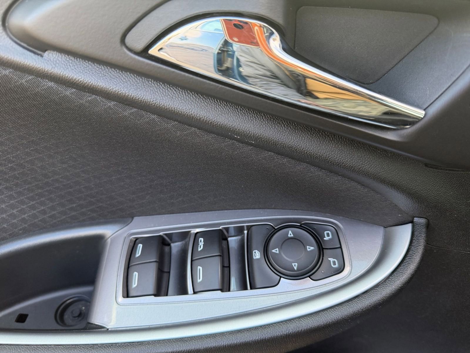 Thumbnail: 2024 Chevrolet Malibu - 18