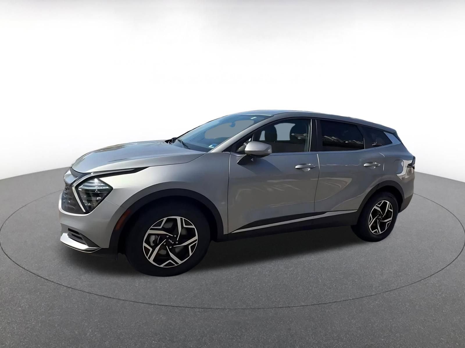 Thumbnail: 2025 Kia Sportage - 8