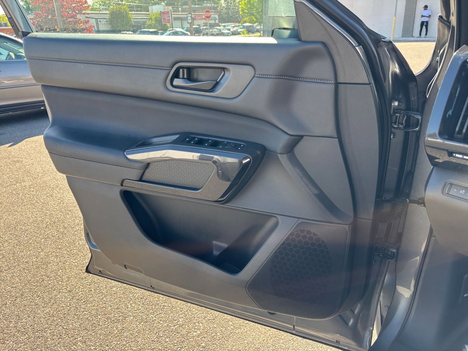 Thumbnail: 2025 Nissan Pathfinder - 18