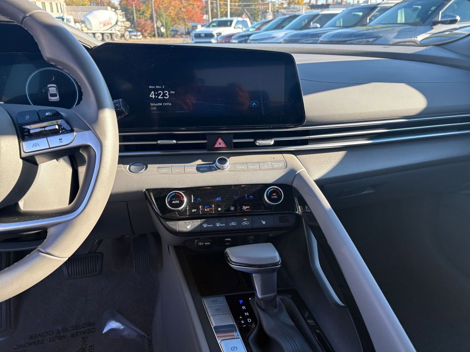 Thumbnail: 2025 Hyundai Elantra - 18