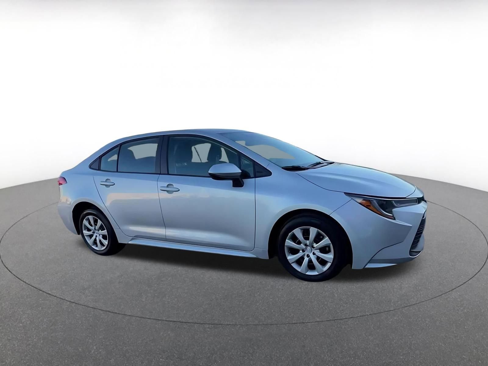 Thumbnail: 2025 Toyota Corolla - 2