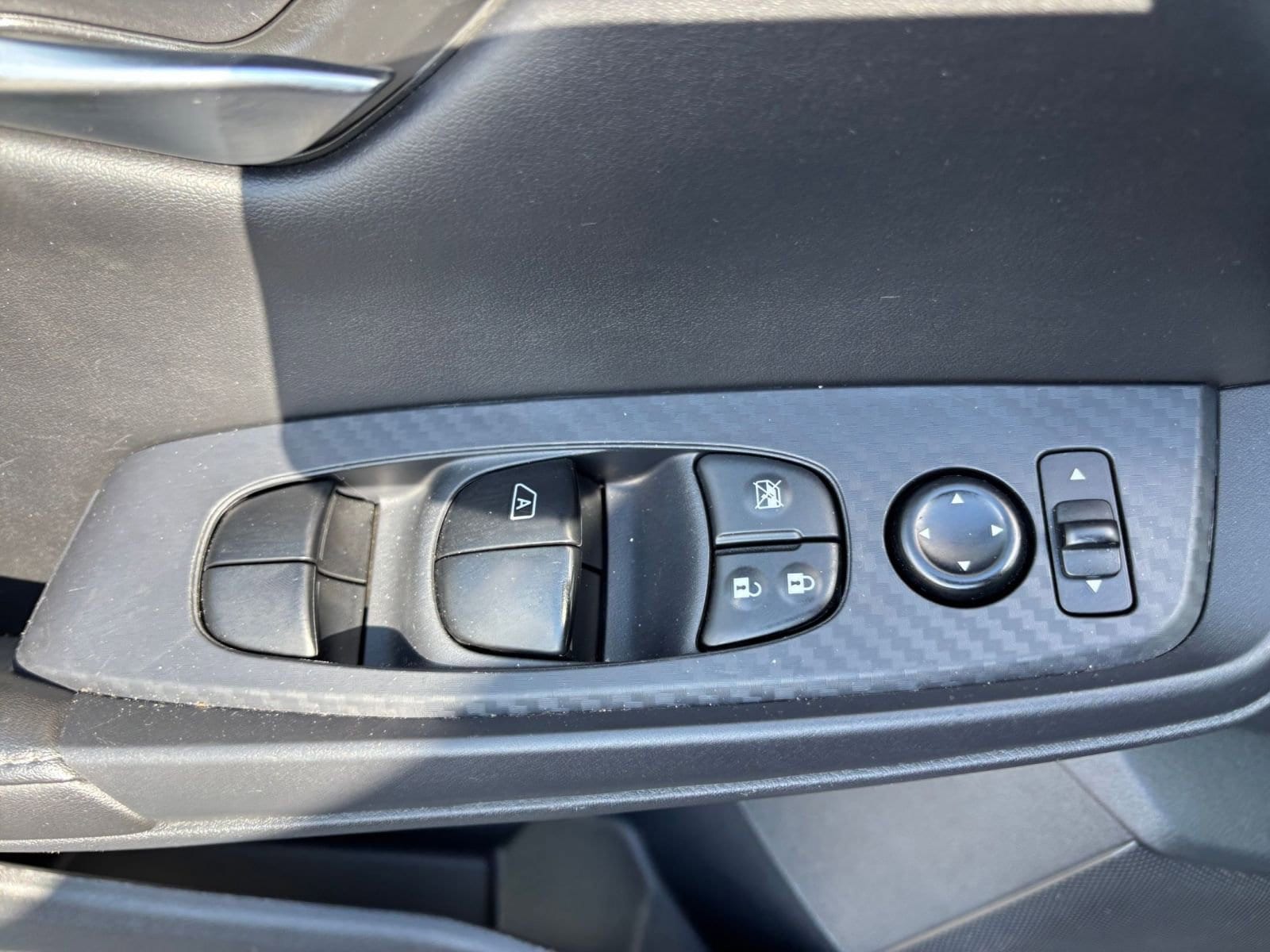 Thumbnail: 2024 Nissan Sentra - 20