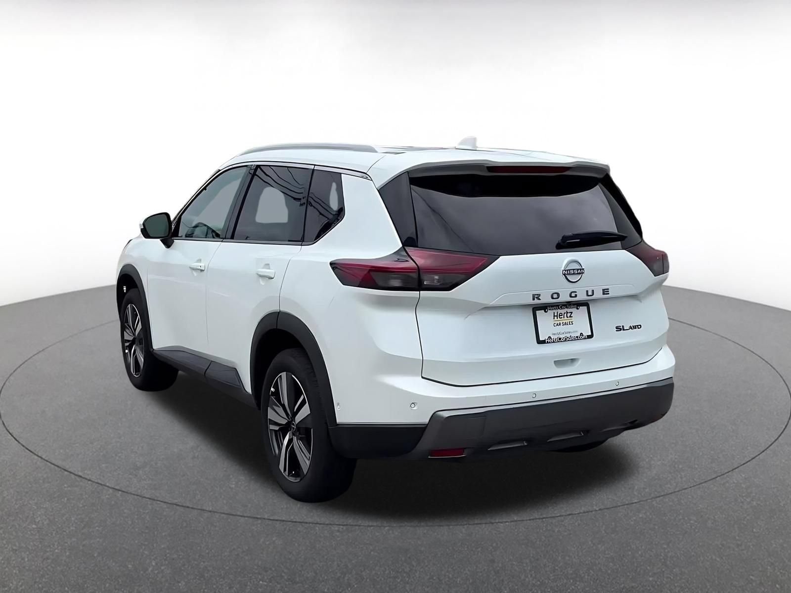 Thumbnail: 2026 Nissan Rogue - 11