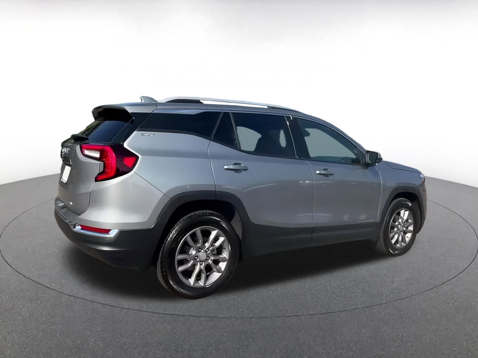 Thumbnail: 2024 GMC Terrain - 15