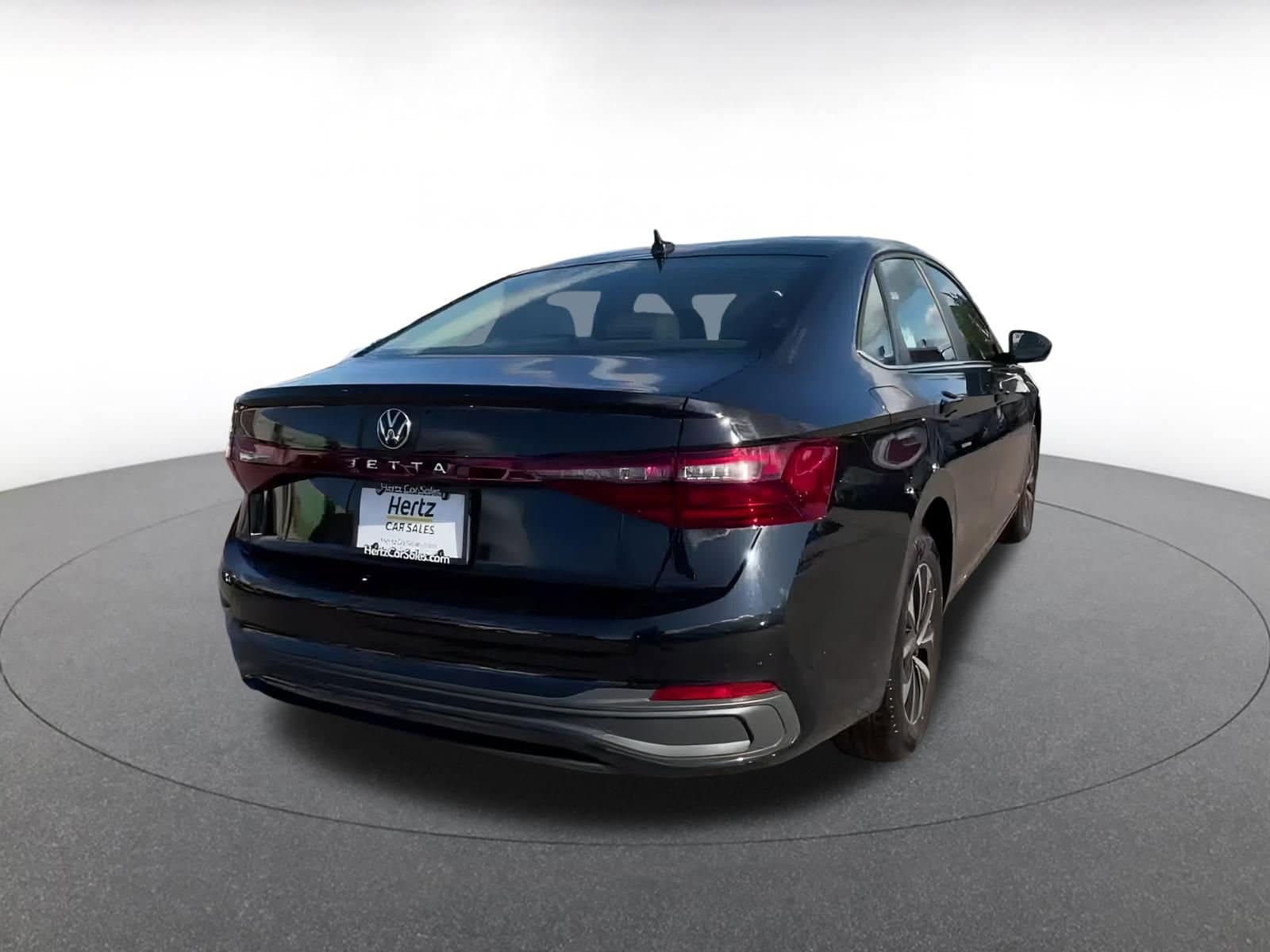 Thumbnail: 2025 Volkswagen Jetta - 14