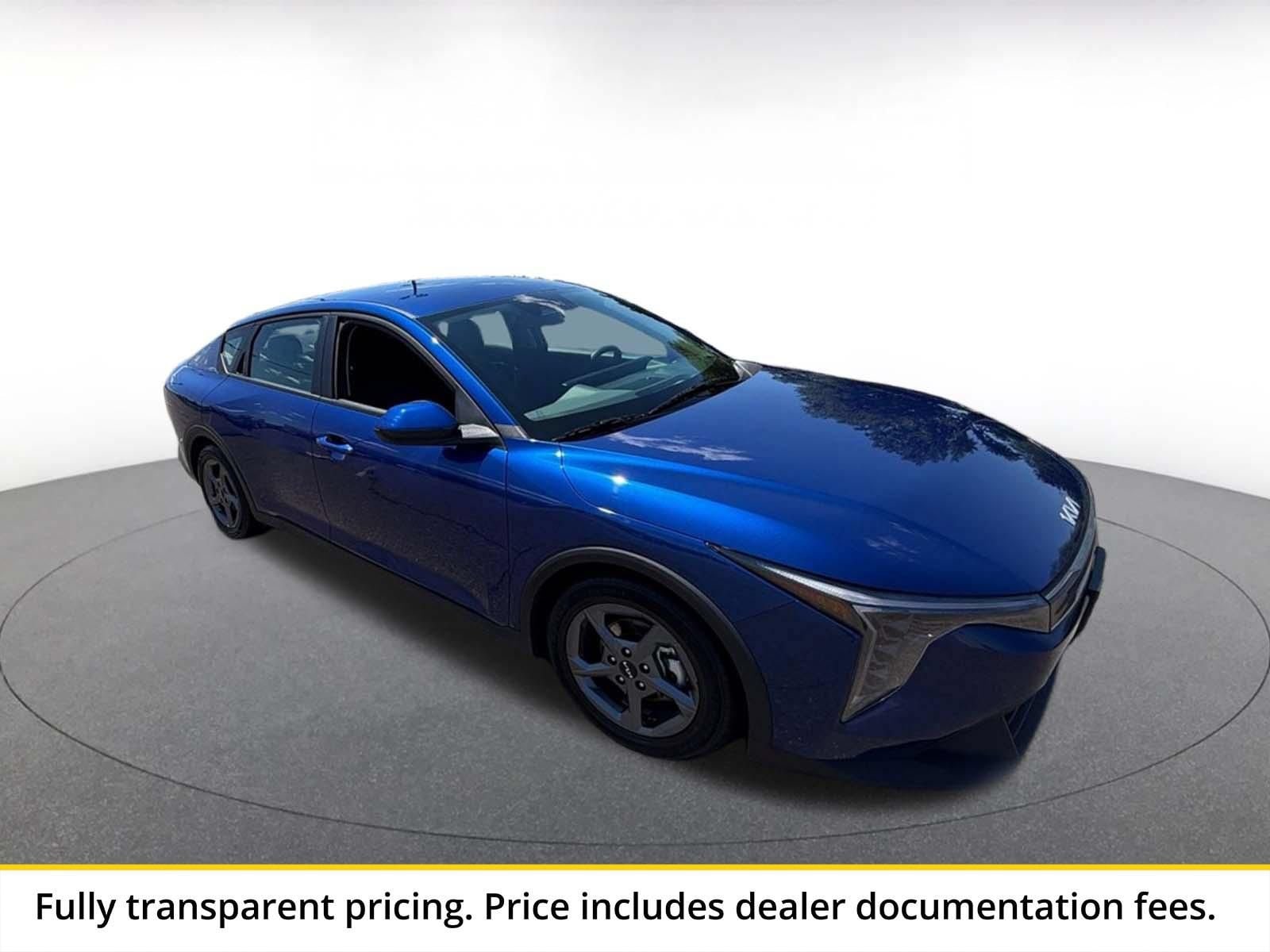 Thumbnail: 2025 Kia K4 - 1