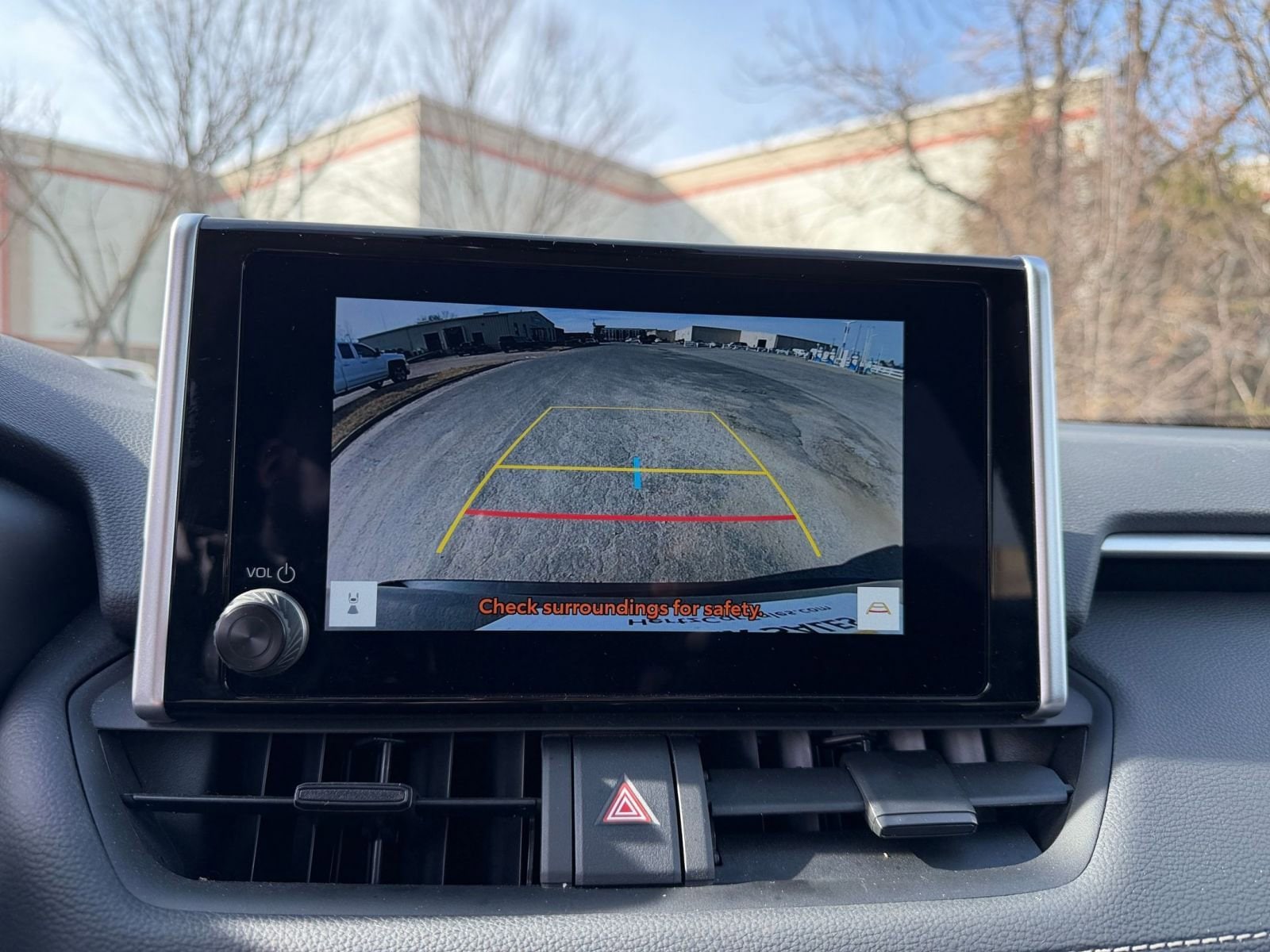 Thumbnail: 2025 Toyota RAV4 - 17