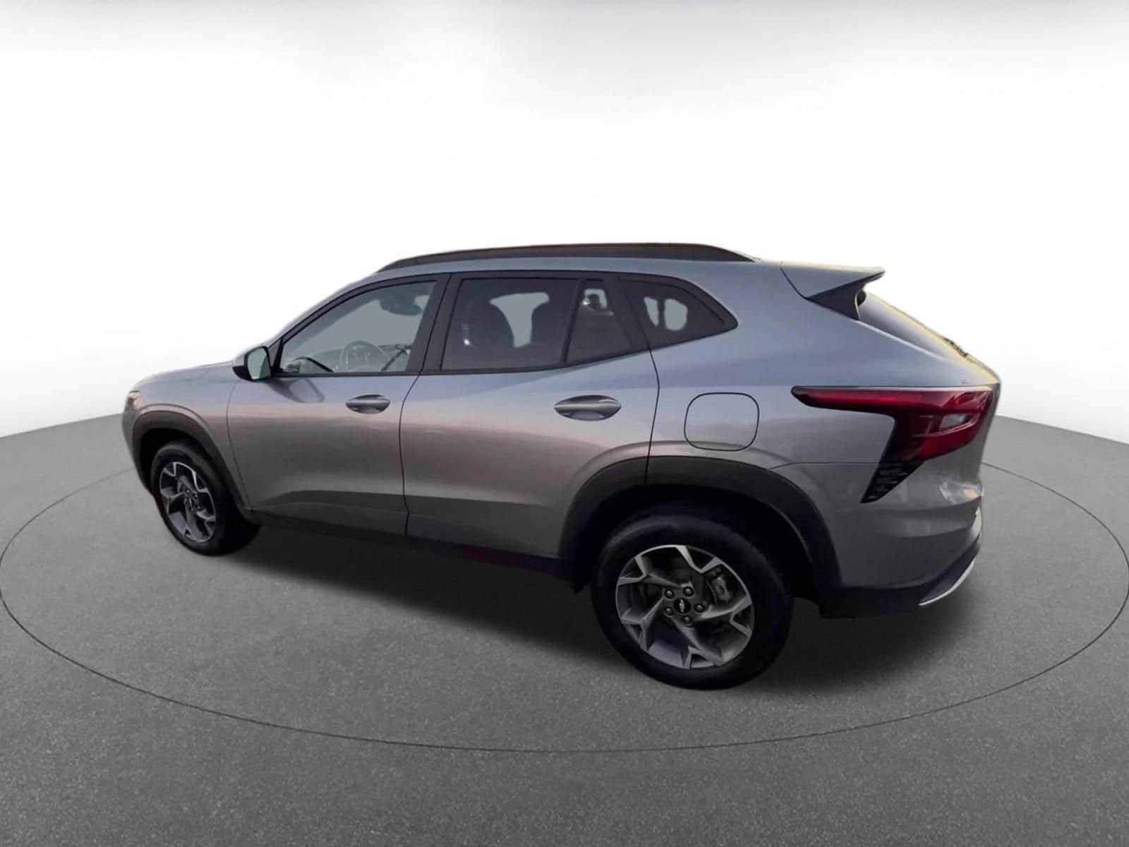 Thumbnail: 2025 Chevrolet Trax - 11