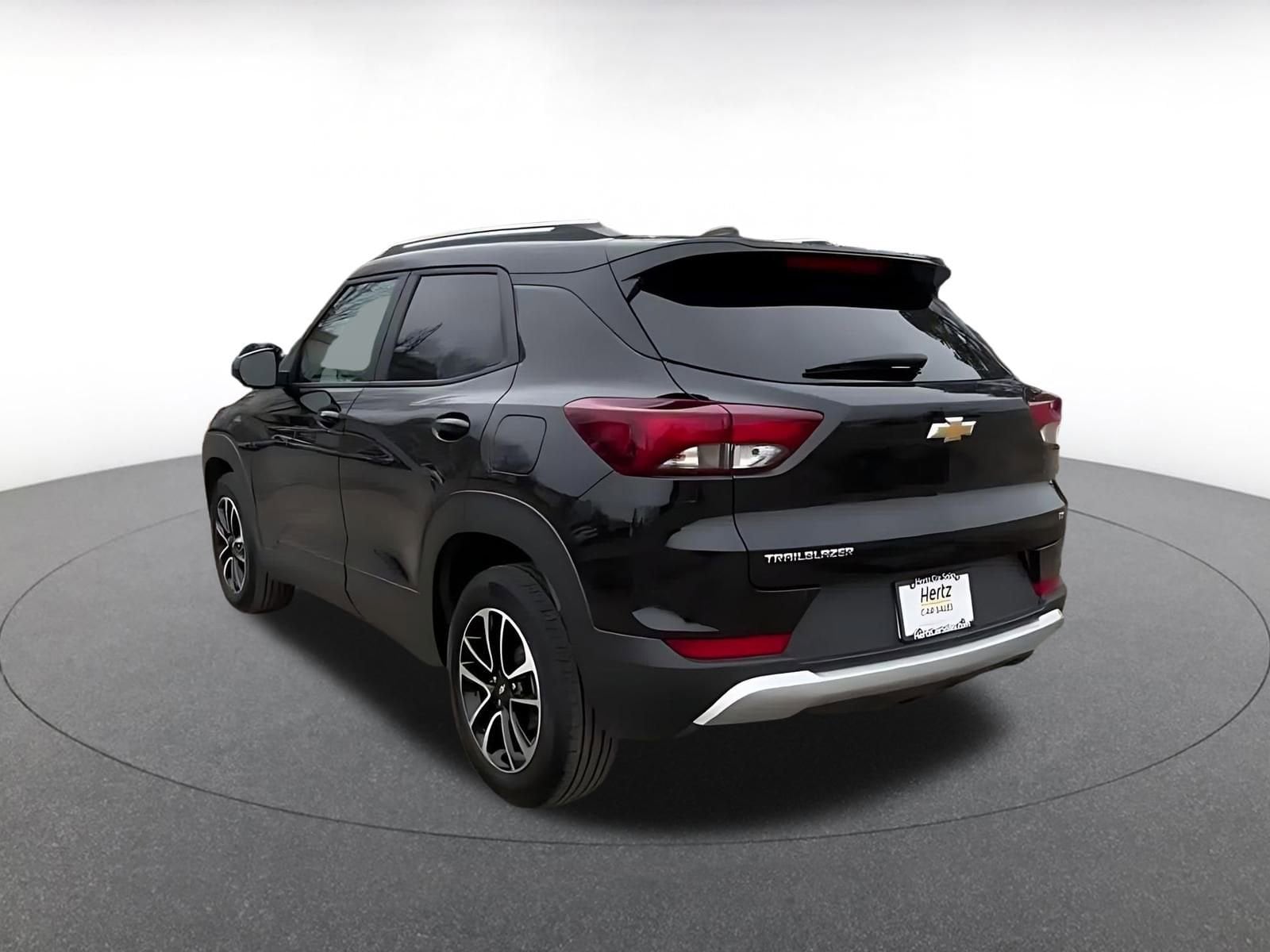 Thumbnail: 2025 Chevrolet TrailBlazer - 11