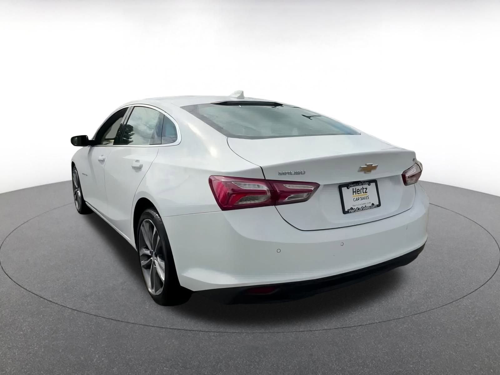 Thumbnail: 2024 Chevrolet Malibu - 11