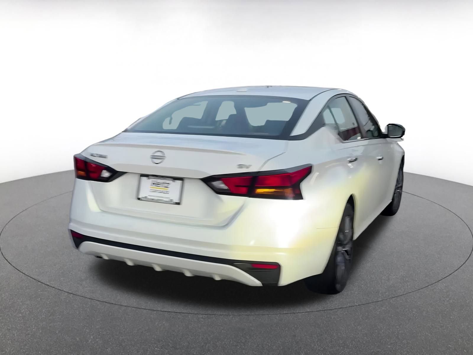 Thumbnail: 2024 Nissan Altima - 14