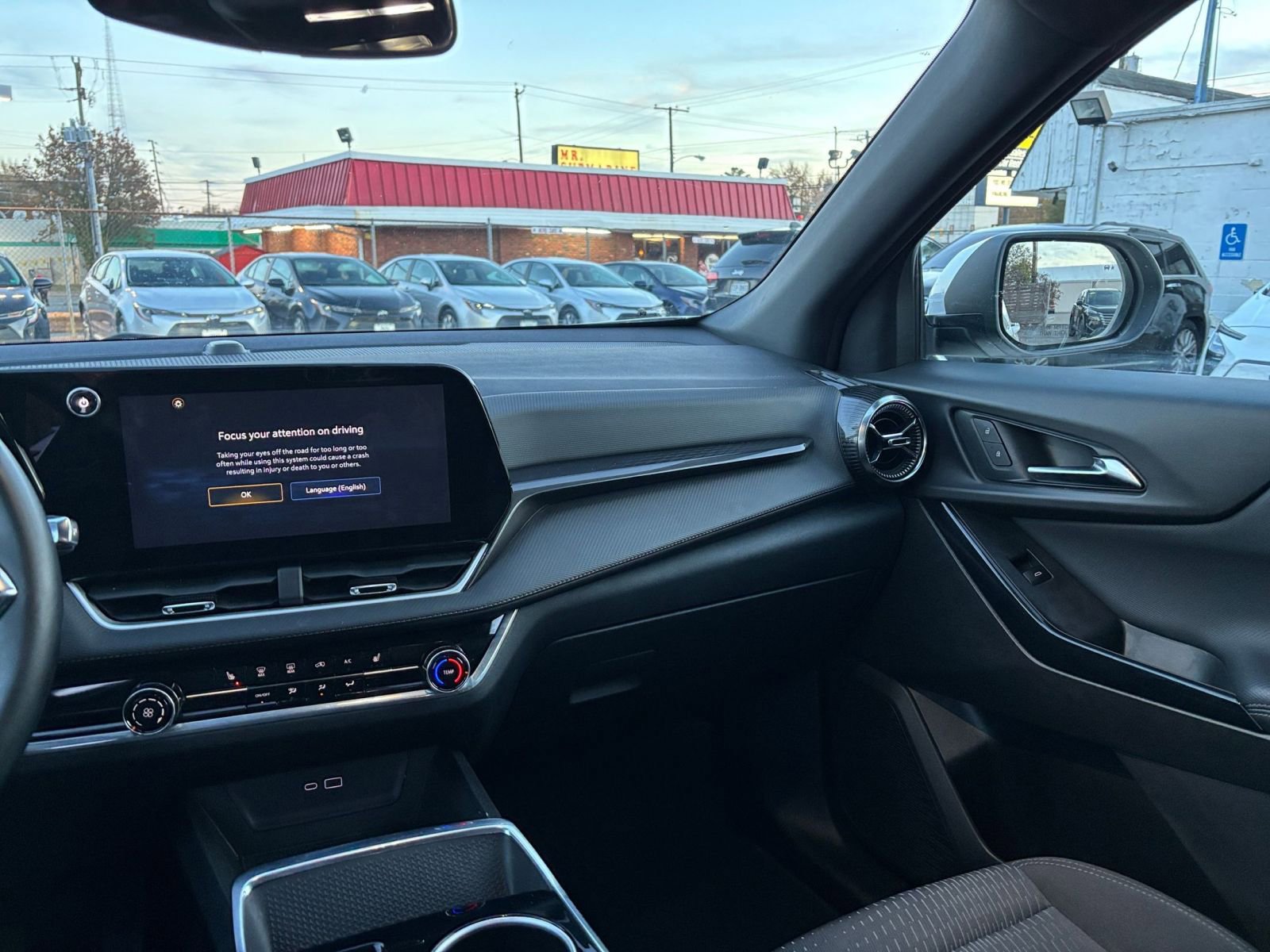 Thumbnail: 2025 Chevrolet Equinox - 34