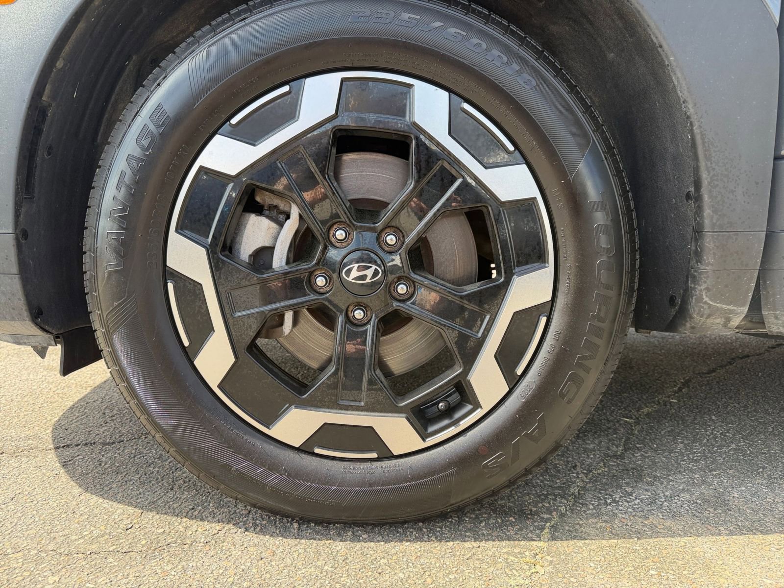 Thumbnail: 2025 Hyundai Santa Fe - 32