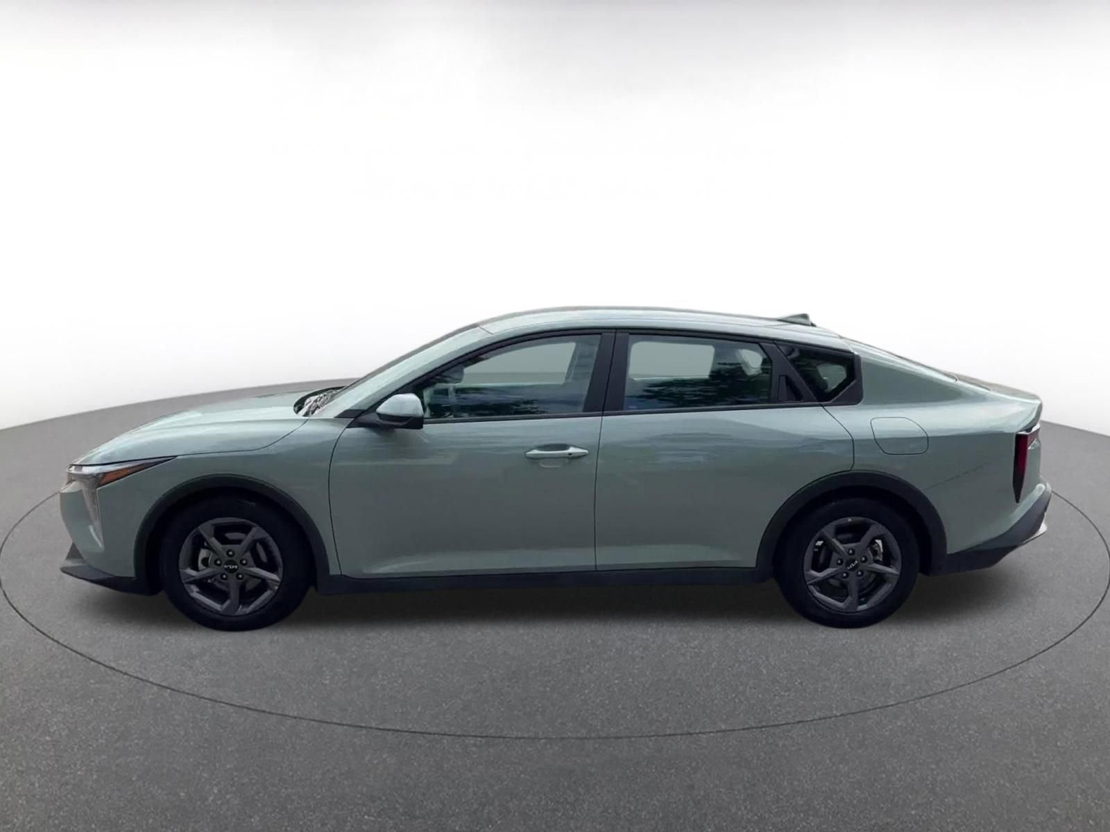 Thumbnail: 2025 Kia K4 - 9