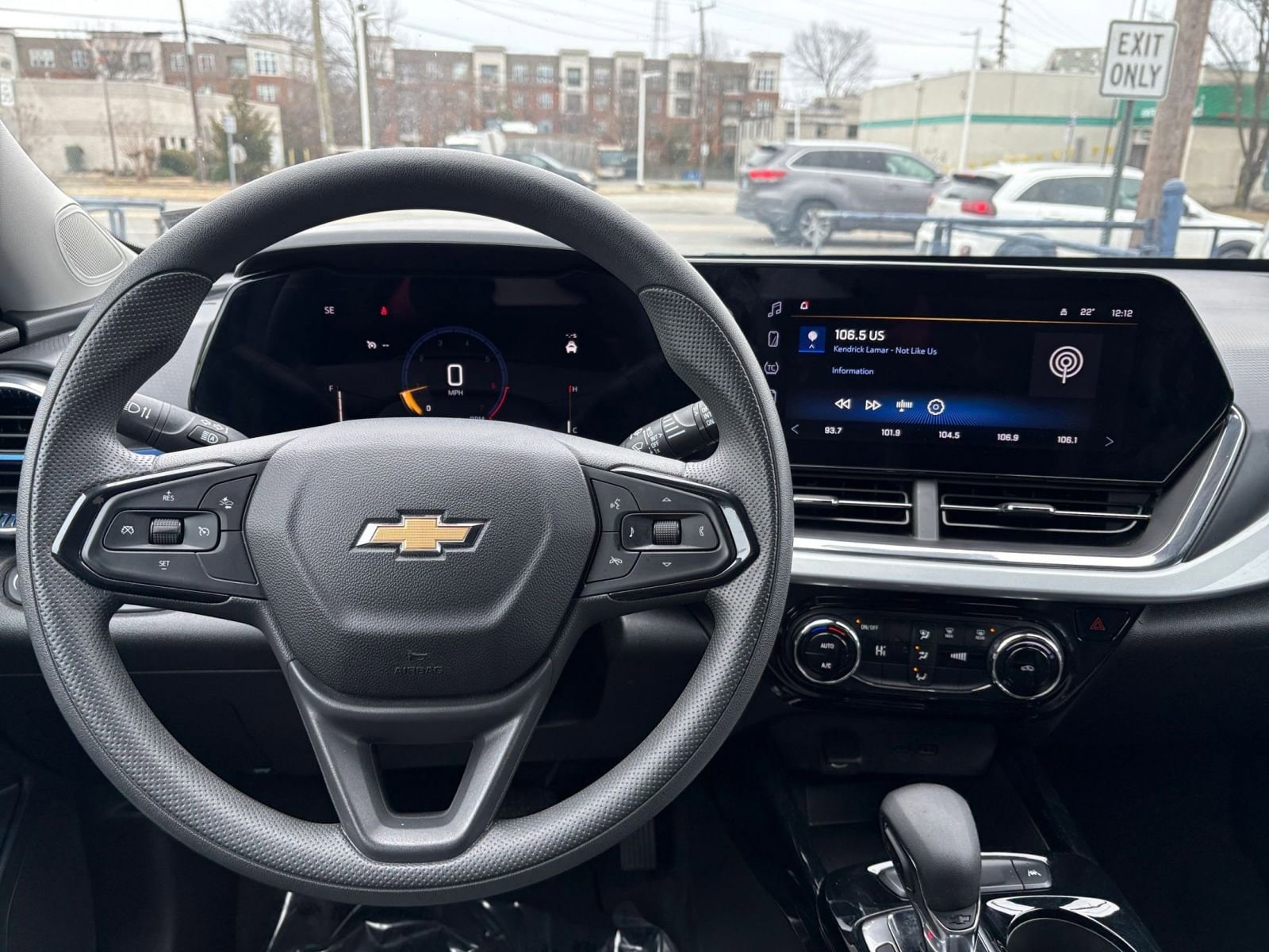 Thumbnail: 2025 Chevrolet Trax - 33